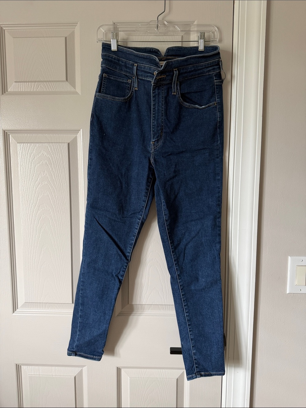 Levi’s Mile High Super Skinny Ankle Jean